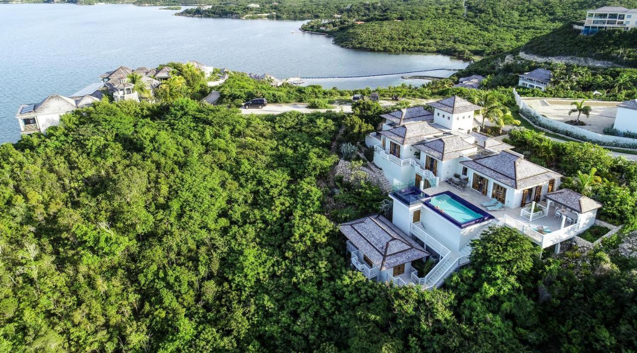 Hotel The Hideaway At Hughes Point Freetown Village Exteriér fotografie