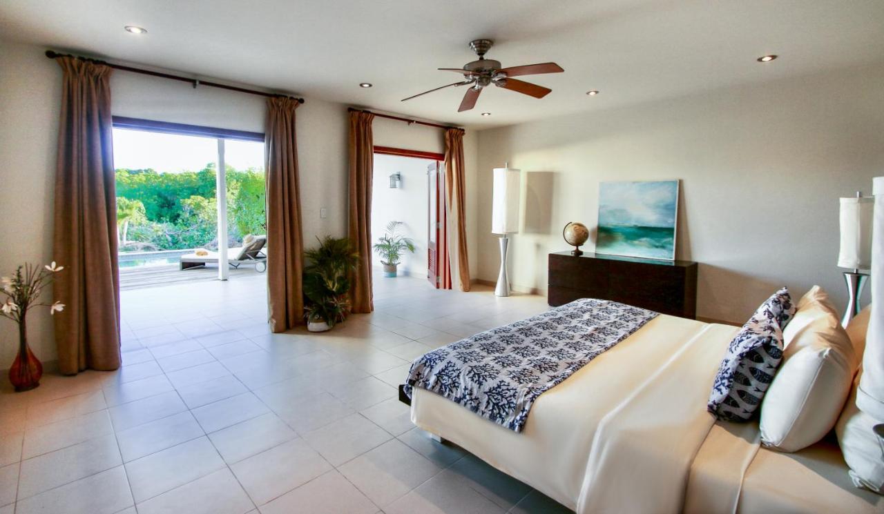 Hotel The Hideaway At Hughes Point Freetown Village Exteriér fotografie
